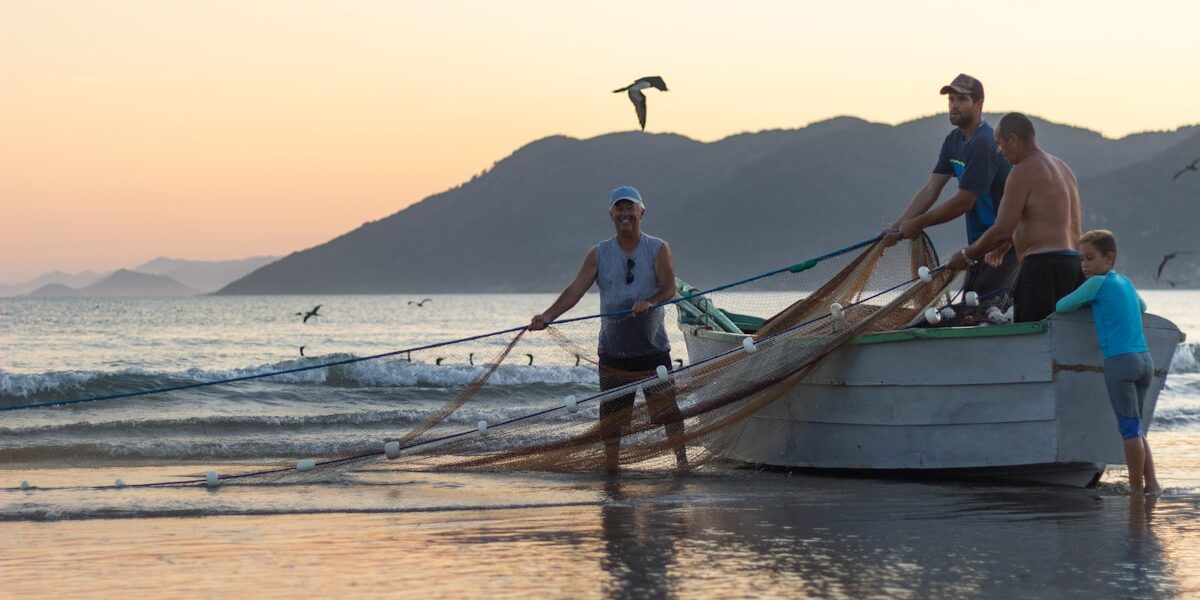 Found a Hidden Crappie Spot Nobody Fishes